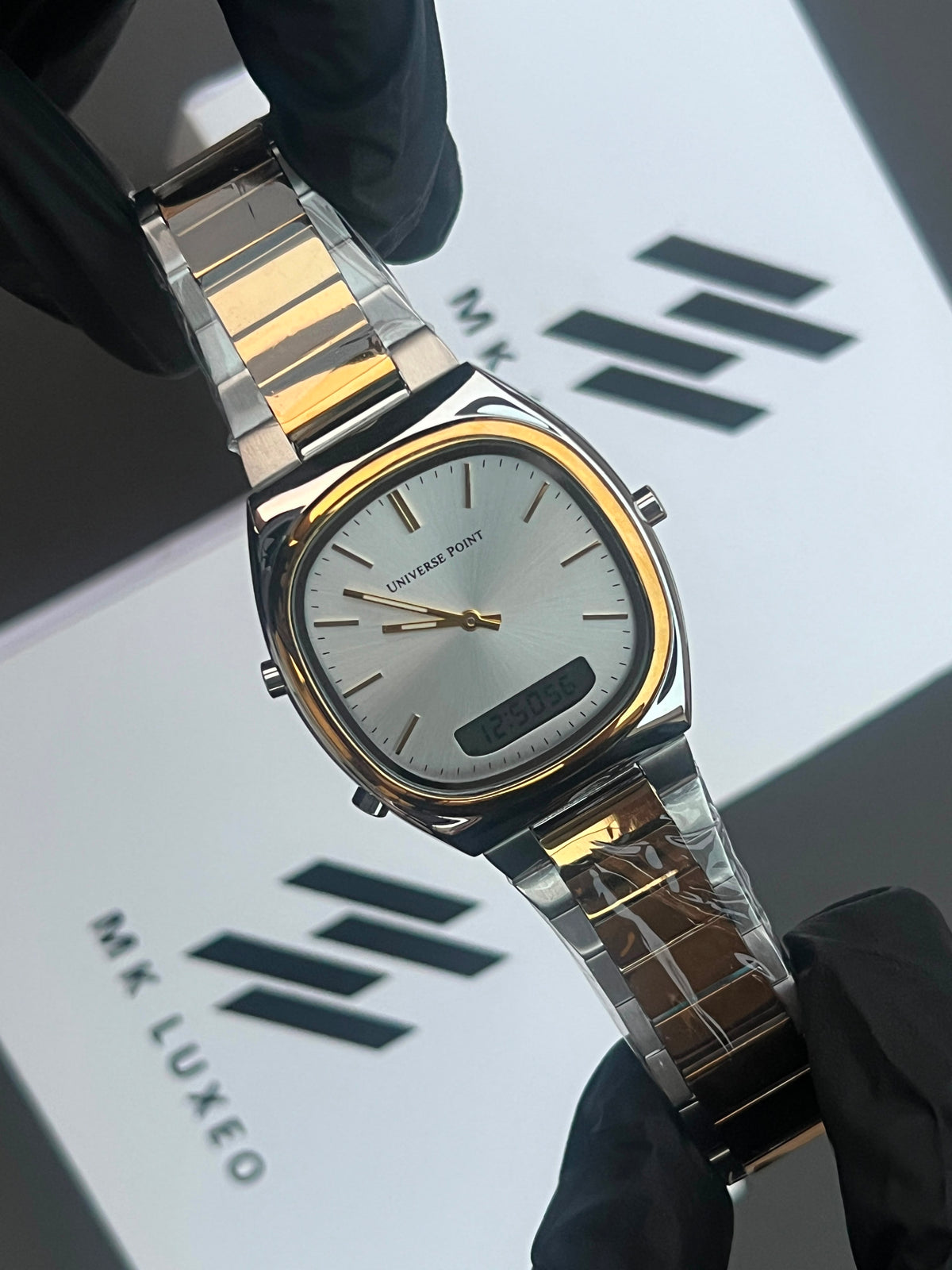 UP - Smart Analog Digital Watch