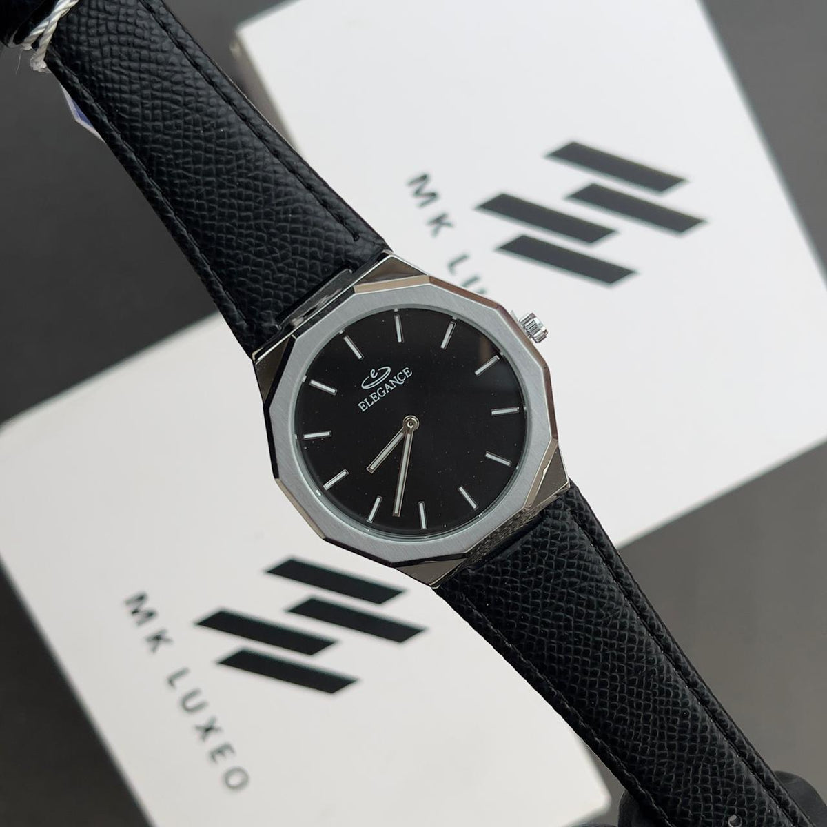 Minimal Class For Men