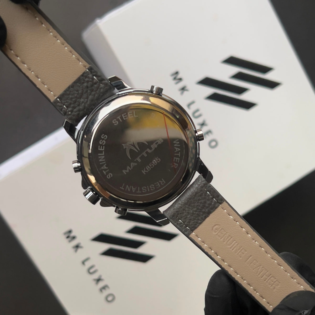 MTR – Elegant Dual Display Edition