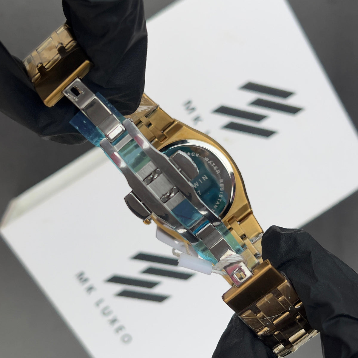 Elegant Timepieces by BW