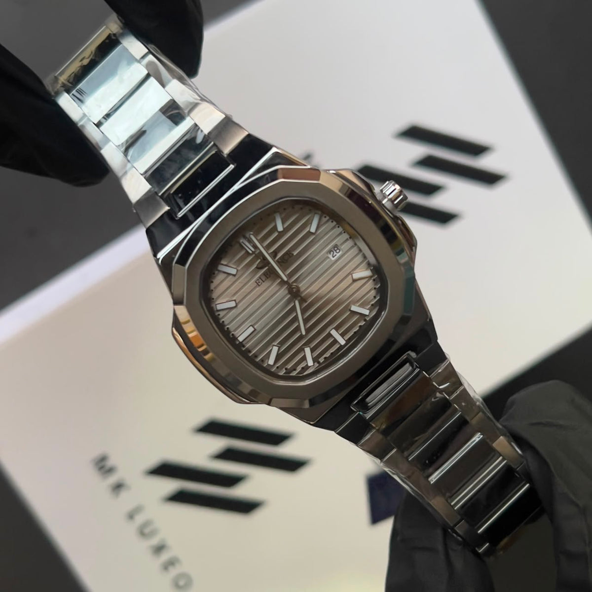 Blue Dial Stainless Steel Watch – Luxury Octagonal Design