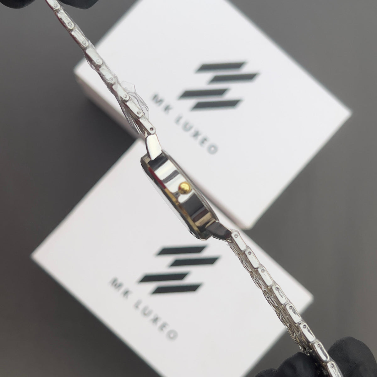 IW - The Essence of Luxury