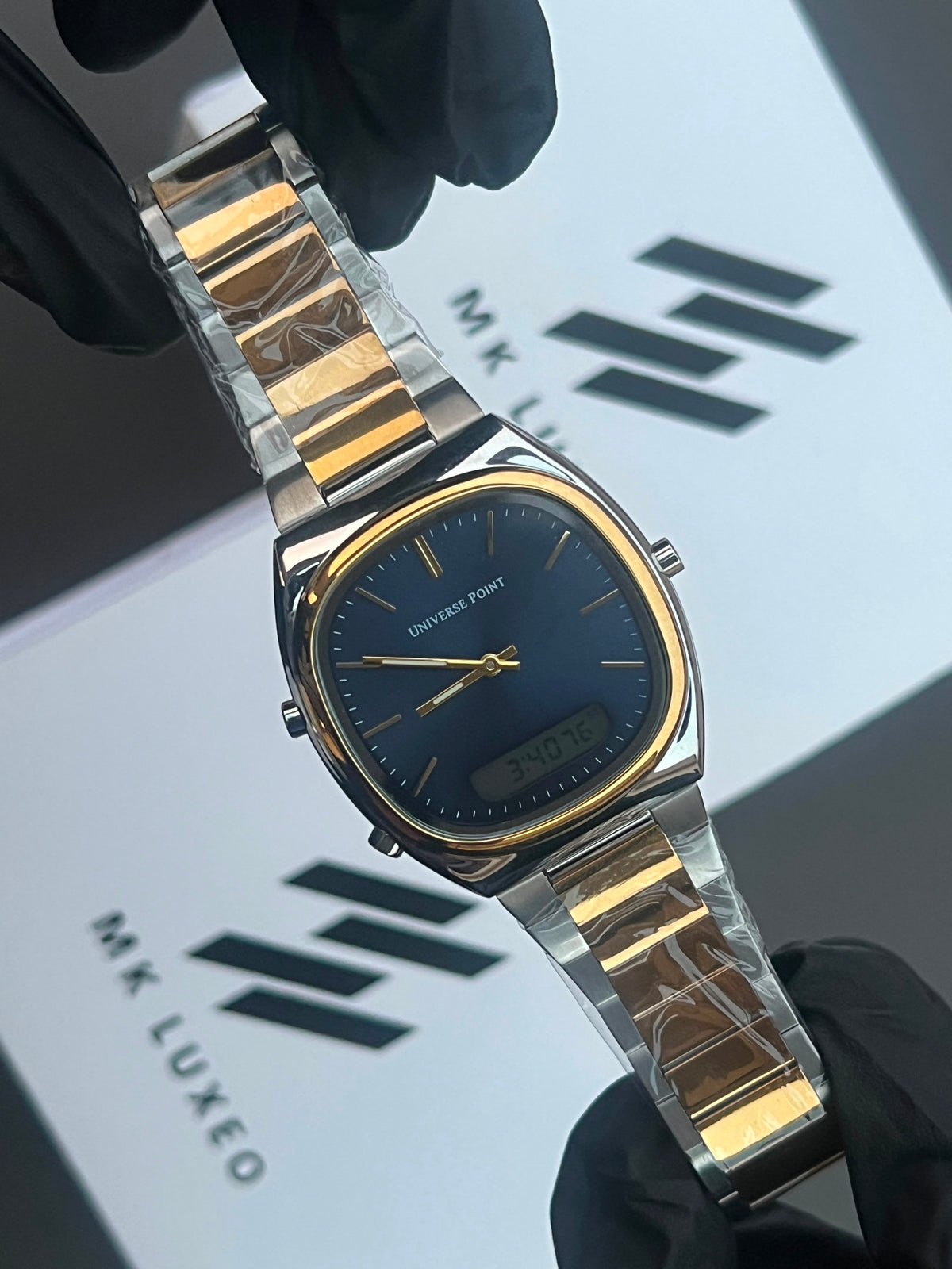 UP - Smart Analog Digital Watch
