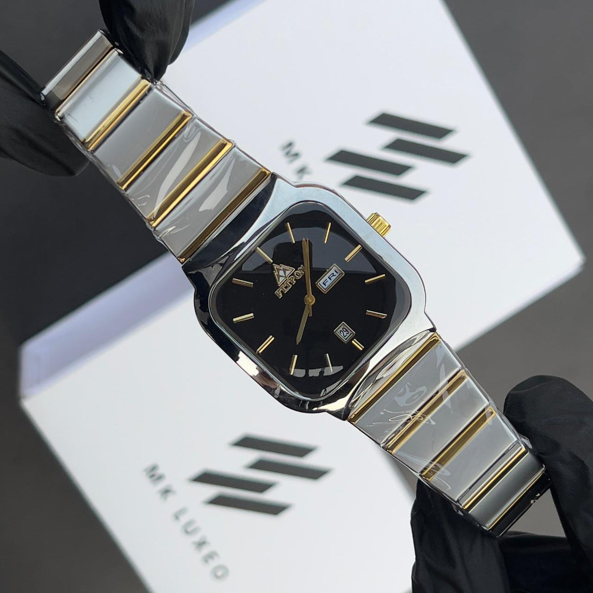Elite - Signature Watch